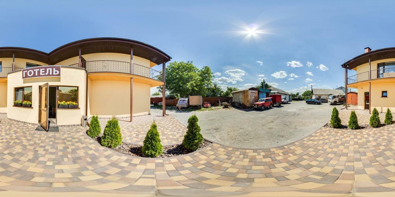 Veles Brovary Exterior photo